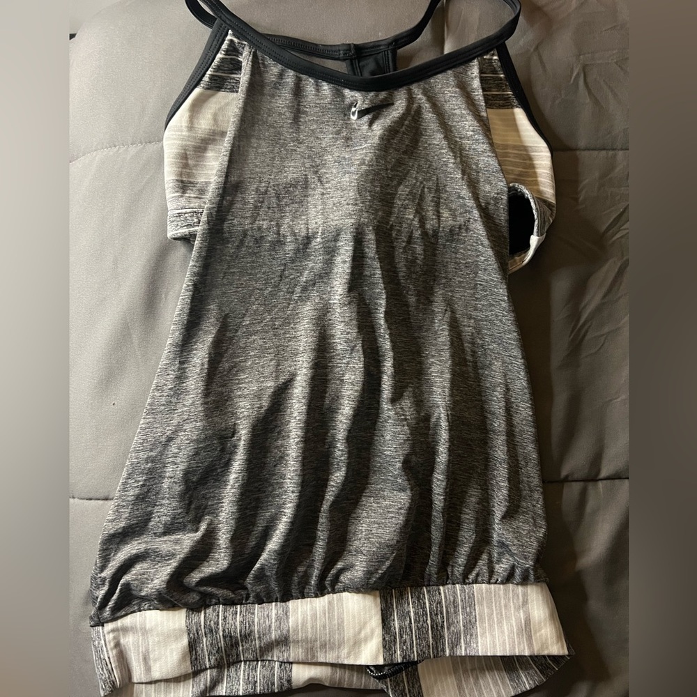 Nike layered tankini swim top | size: medium